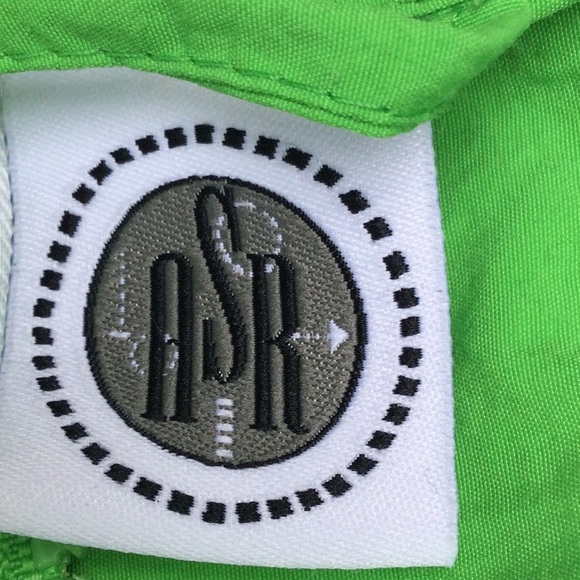 Vintage Wind Breaker Athletic Jogger Set - Picture 6 of 15